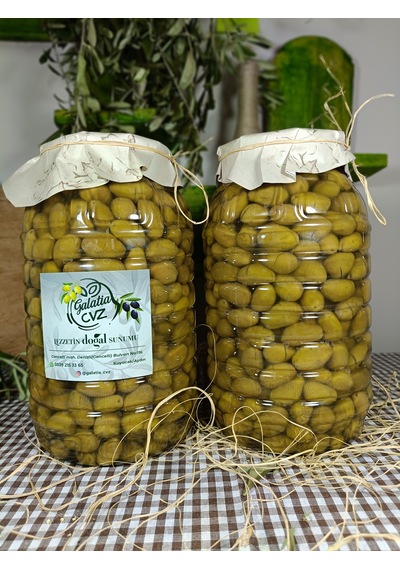Aydın Yöresi Çekiçte Eğri Çekirdek Cinsi Sofralık Tatlandırılmış Kırma Yeşil Zeytin 4 KG