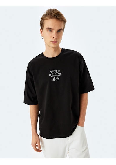 Koton Pamuklu Bisiklet Yaka Tok Kumaş Slogan İşlemeli Kısa Kollu Oversize Tişört Siyah 5sam10180hk Siyah Koton Pamuklu Bisiklet Yaka Tok Kumaş Slogan İşlemeli Kısa Kollu Oversize Tişört Siyah 5sam10180hk Siyah