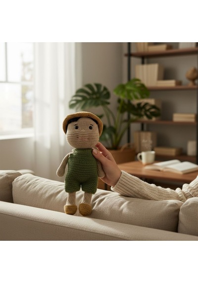 El Yapımı Amigurumi Erkek Oyuncak Bebek Yeşil