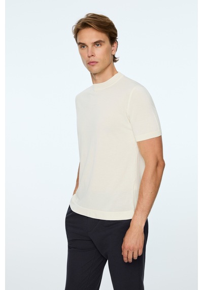 Morven Erkek Ekru Trend Bisiklet Yaka Rayon Triko T-shirt 26ys018018454 Ekru