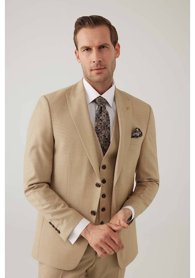 Erkek Bej Slim Fit Yelekli İtalyan Kumaş Sivri Yaka Takım Elbise