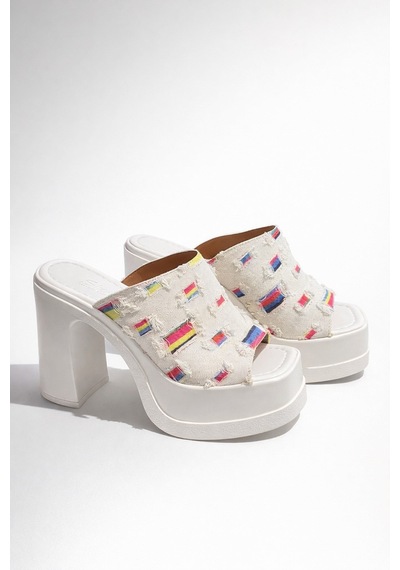 Preshley Kadın Marci Beyaz Kot Geniş Bantlı 12 Cm Platform Topuklu Terlik 1001