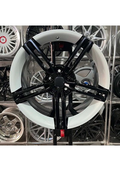 16 İnç 5x98 Egea Doblo Fiorino Uyumlu Taycan Siyah - Beyaz Jant Modeli 4 Adet