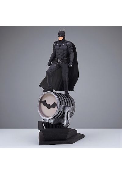 Batman - Kara Şövalye Figür 30 Cm