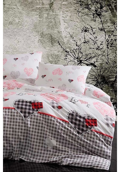 Çift Kişilik Lastikli Çarşaflı Pamuklu Nevresim Takımı Patchwork Love Renkli