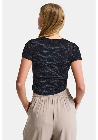 Itsbasic Kadın Siyah W5 Aksesuar Detaylı Asimetrik Kesim Crop Top