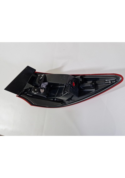 Opel Astra J Sedan Sol Arka Dış Stop Lambası Sıfır 2014-2020