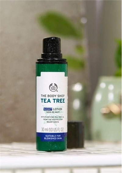 The Body Shop Çay Ağacı Akne Lekelerine Karşı Gece Losyonu 30ml