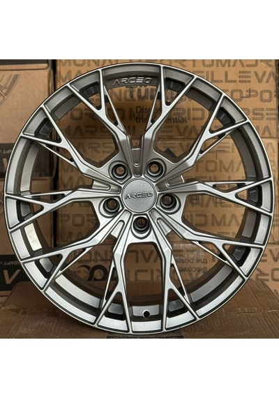 5 112 18 8.0 Et35 Ch73.1 Hyper Black Arceo Roma