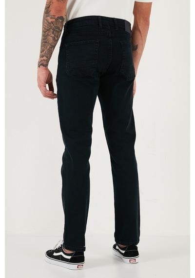 Buratti Pamuklu Comfort Fit Normal Bel Düz Paça Jeans Erkek Kot Pantolon 412C05Texas Koyu Lacivert Buratti Pamuklu Comfort Fit Normal Bel Düz Paça Jeans Erkek Kot Pantolon 412C05Texas Koyu Lacivert