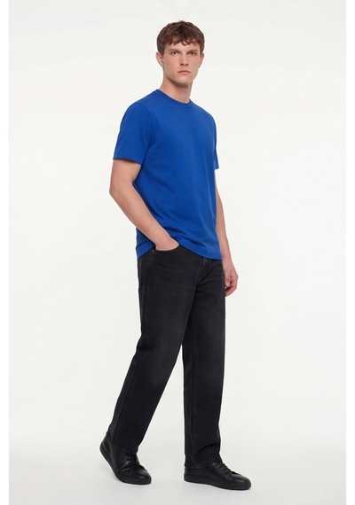 Sabri Özel Erkek Saks Mavi Normal Kesim Regular FitPamuk Dokuma Bisiklet Yaka Basic T-shirt Sabri Özel Erkek Saks Mavi Normal Kesim Regular FitPamuk Dokuma Bisiklet Yaka Basic T-shirt