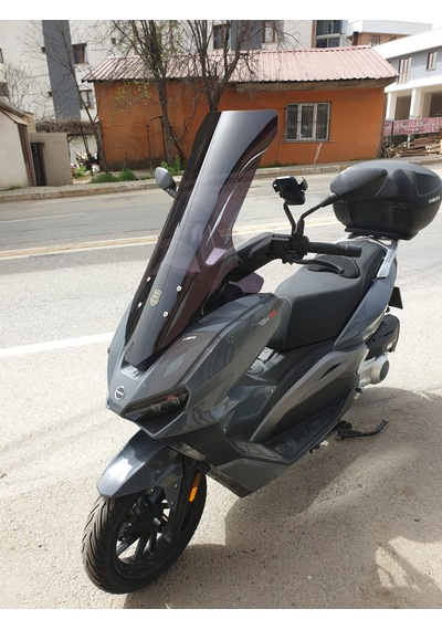 Motocam Rks Vieste 249 Ön Cam 2022-2026 Model 78cm Siyah Renkli 4mm Uzun