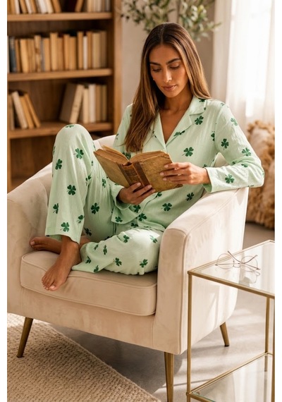 Kadın Önden Düğmeli Uzun Kollu Alt Üst Yeşil Pijama Takımı