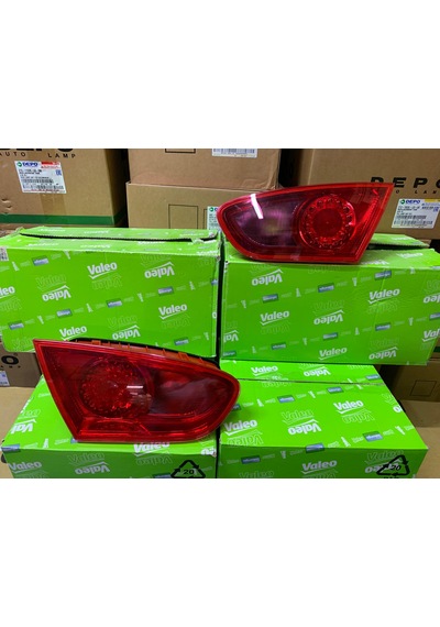 Seat Leon Makyajlı Kasa 2010-2013 Arası Valeo Sağ Ve Sol İç Stop Lambası 1p0945107f / 1p0945108f