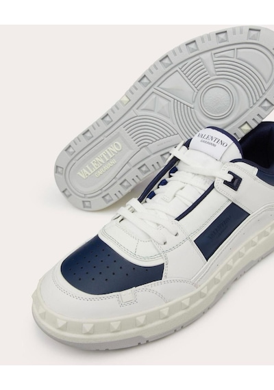 Valentino Garavani Freedosts Low - Top Sneaker In Calfskin Beyaz