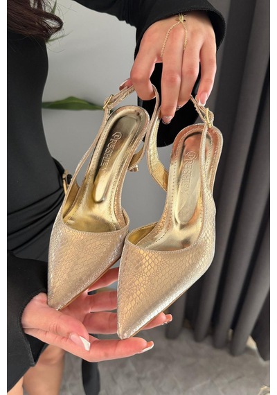 Preshley Kadın Siena Altın Baskılı 7 Cm Topuklu Sivri Burun Arkası Açık Atkılı Ayakkabı Altın Preshley Kadın Siena Altın Baskılı 7 Cm Topuklu Sivri Burun Arkası Açık Atkılı Ayakkabı Altın