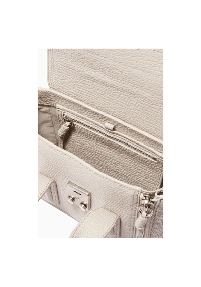 3.1 Phillip Lim Mini Pashli Beyaz Çanta Lüks Deri, Ikonik Tasarım Ve Altın Renk Detaylar El Çantası 26