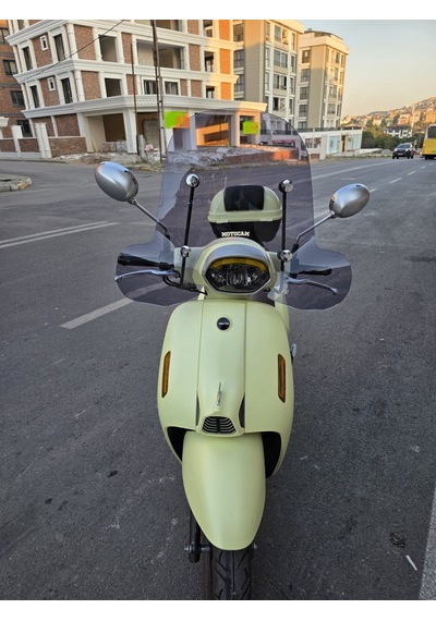Motocam Rks Lt 50 Pro Ön Cam 2023-2026 Model 51cm Füme Renkli 4mm Elcikli Aparatsız
