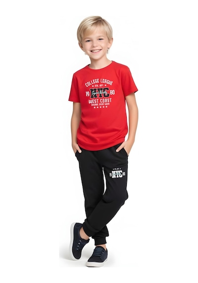 Fyk Kids Erkek Çocuk Mevsimlik Nyc College Baskılı Alt-üst Takım Kırmızı Fyk Kids Erkek Çocuk Mevsimlik Nyc College Baskılı Alt-üst Takım Kırmızı