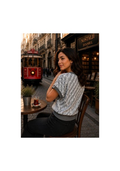 Hira Life Fashion Sfg Life Moda Kadın V Yaka Kare Desenli Şık Süveter Gri Gri