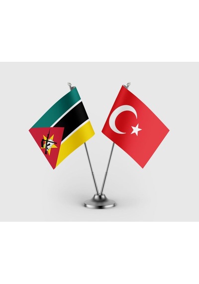 Mozambik Bayrağı Ve Türk Bayrağı İkili Saten Masa Bayrağı Takımı Diğer