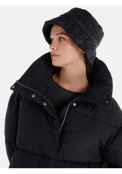 Colin's Colins Regular Fit Siyah Kadın Kaban Cl1065796 Siyah