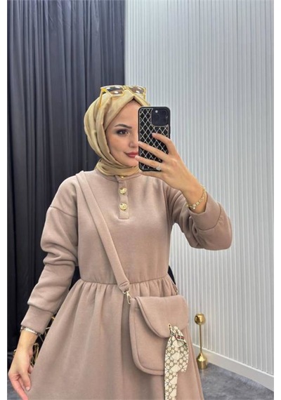 Neşeli Butik Kadın Bej Gold Düğmeli Çanta Detaylı Tam Boy Tesettür Elbise Nms077