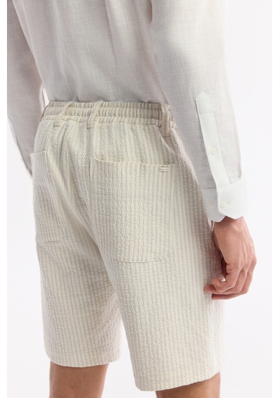 Avva Erkek Bej Beli Lastikli Bağcıklı Gofreli Pamuklu Relaxed Fit Şort A51y3704