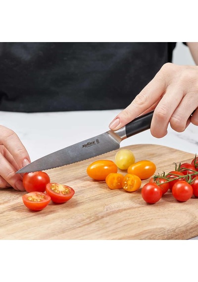 Zyliss Comfort Pro Tırtıklı Soyma Bıçağı 11 Cm Çok Renkli