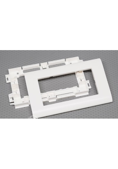 Legrand 638038 Kablo Kanalı Için 4Modül Kaide+Çerçeve 10 Adetli