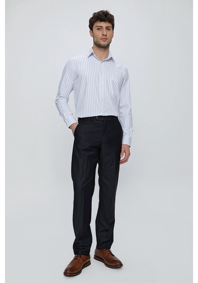 İmza Lacivert Gabardin Yan Cep Açık Paça Basic Comfort Fit Esnek Pantolon 1003255005 Lacivert İmza Lacivert Gabardin Yan Cep Açık Paça Basic Comfort Fit Esnek Pantolon 1003255005 Lacivert