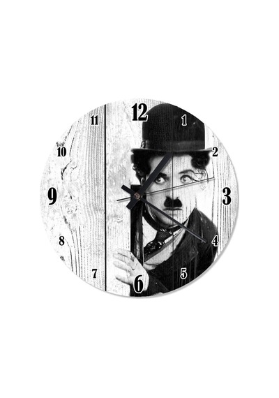 Ahşap Zeminde Kenardan Bakan Charlie Chaplin Duvar Saati Ahşap