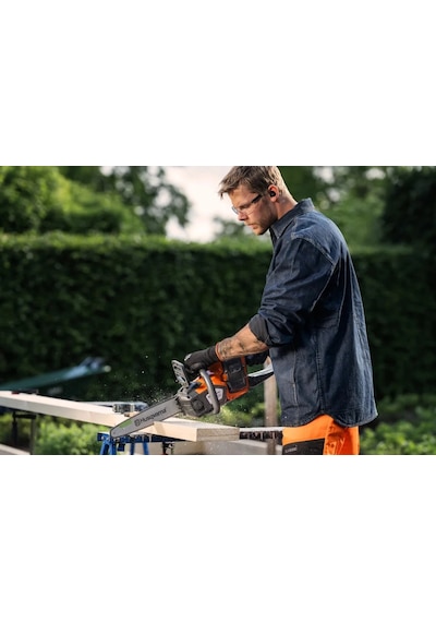 Husqvarna 215i Akülü Testere + Akü 40-b70 + Şarj C80 Sp 11g 1/4 34 Diş