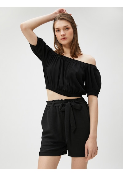 Koton Crop Bluz Omzu Açık Lastikli Siyah 3sak60010pw Siyah