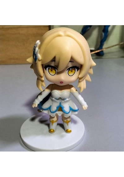 Genshin Impact Lumine Traveler Mini Figür - 10 Cm Koleksiyonluk Anime Figürü
