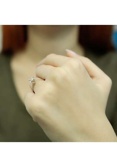 Lova 0,40 Karat Efektli Pırlanta Tektaş Yüzük - 1040104
