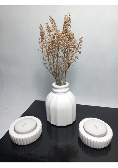 İnce Çizgili Vazo - Modern & Minimal Dekoratif Obje, Salon Ve Ofis Çiçeklik, Beyaz Beyaz