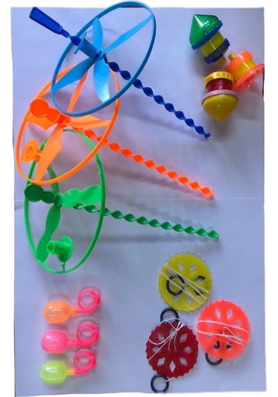 3'er Adet Ufo Fırıldak Plastik Topaç Ufo Fırfır Su Yüzüğü Nostaljik Eğitici Oyuncaklar