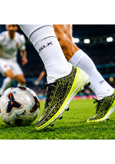 Futbol Kramponu 36-44 Numara Şık Tasarım, Dikkat Çeken Renk Seçenekleri Siyah - Beyaz - Sarı Futbol Kramponu 36-44 Numara Şık Tasarım, Dikkat Çeken Renk Seçenekleri Siyah - Beyaz - Sarı