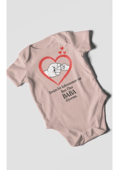 Benim Bir Kahramanım Varc Ben Ona Baba Diyorum Baskılı Bebek Zıbını Çıtçıtlı Body Kısa Kol Pastel Pembe