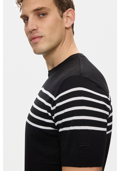 Ucla Kendrıck Siyah Çizgili Bisiklet Yaka Triko Nakışlı Standard Fit Erkek Tshirt