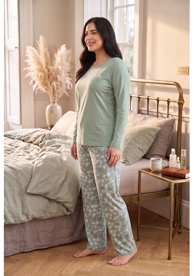 Seboteks Mevsimlik Kumaş Bisiklet Yaka Uzun Kollu Büyük Beden Kadın Pijama Takımı 400 Yeşil Seboteks Mevsimlik Kumaş Bisiklet Yaka Uzun Kollu Büyük Beden Kadın Pijama Takımı 400 Yeşil