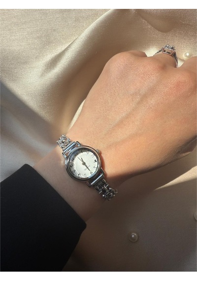 Retro Minimal Hasır Kordon Vintage Kadın Kol Saati Gümüş Gümüş