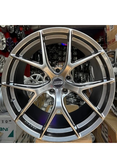 5 112 19 8.5-9.5 Et35-37 Ön Arka Hyper Black Bbs Fı-r Jant Modeli