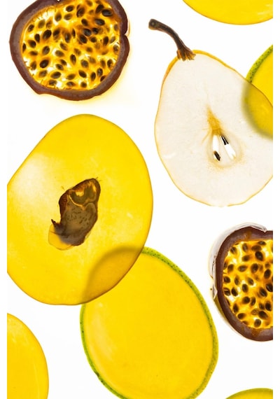 Touchland Mango Passion Nemlendirici Ve Kokulu El Temizleme Spreyi 30ml