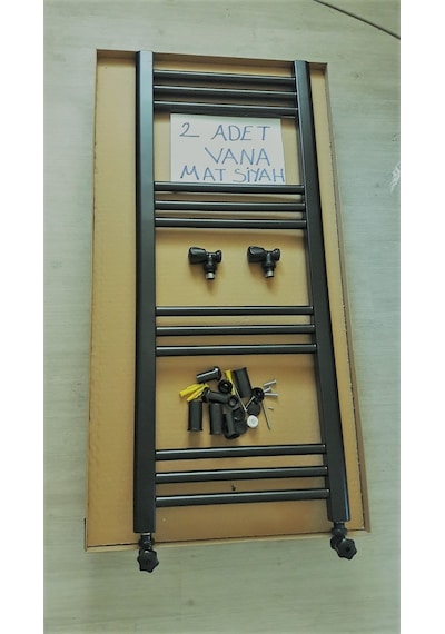 400x900 siyah havlupan + 2 adet radyatör vanası siyah