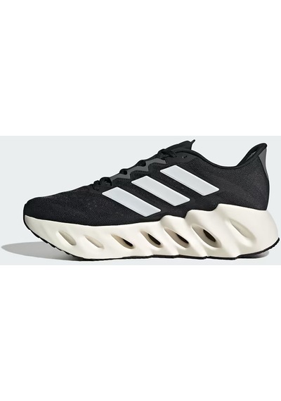 Adidas Core Black Erkek Koşu - Yürüyüş Ayakkabı Switch Fwd M Id17 001