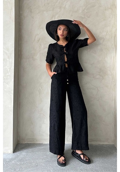 Verymoda Önden Bağlamalı Nakışlı Bluz D2788 Siyah Siyah
