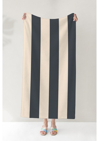 Çizgili Siyah Bej Modern Plaj Havlusu - Minimalist Resort Stil Hızlı Kuruyan Mikrofiber Havlu Puslu Dalgası