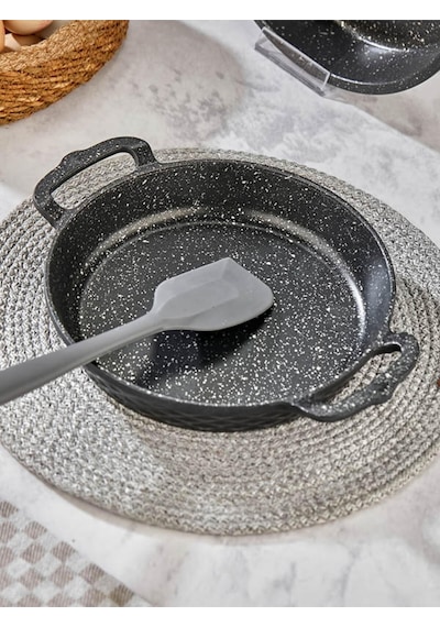 Crystal Döküm Granit 22 Cm Yapışmaz Taban Yumurta,omlet,sucuk Sahan Siyah Gümüş